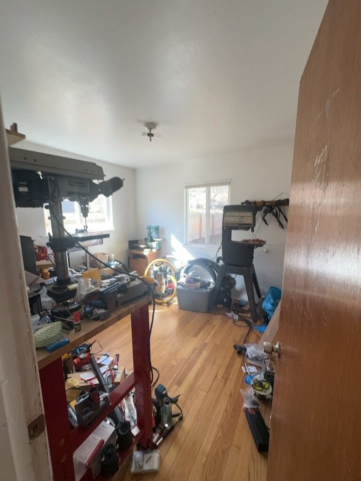 355 28th St - Photo 5 of 11