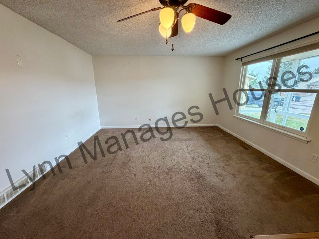 4105 Magnolia Dr - Photo 3 of 22