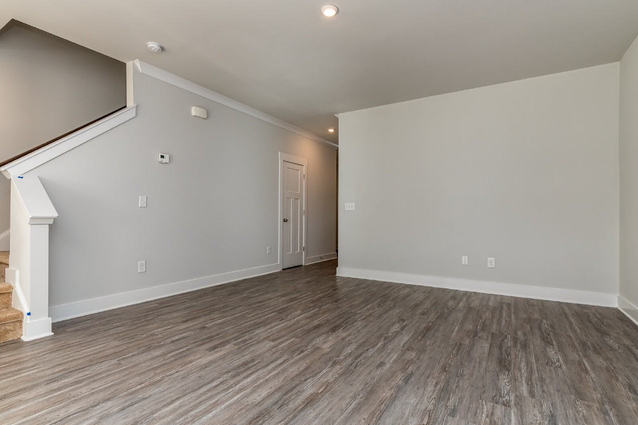 20 Meteora Way - Photo 2 of 23