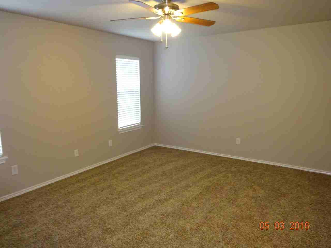 1517 Westminister Ave - Photo 7 of 9