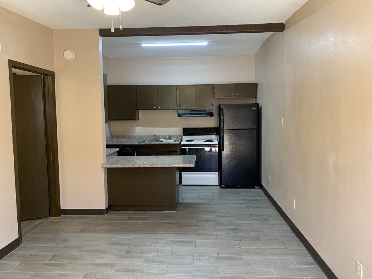 226 Cherry St - Photo 5 of 6