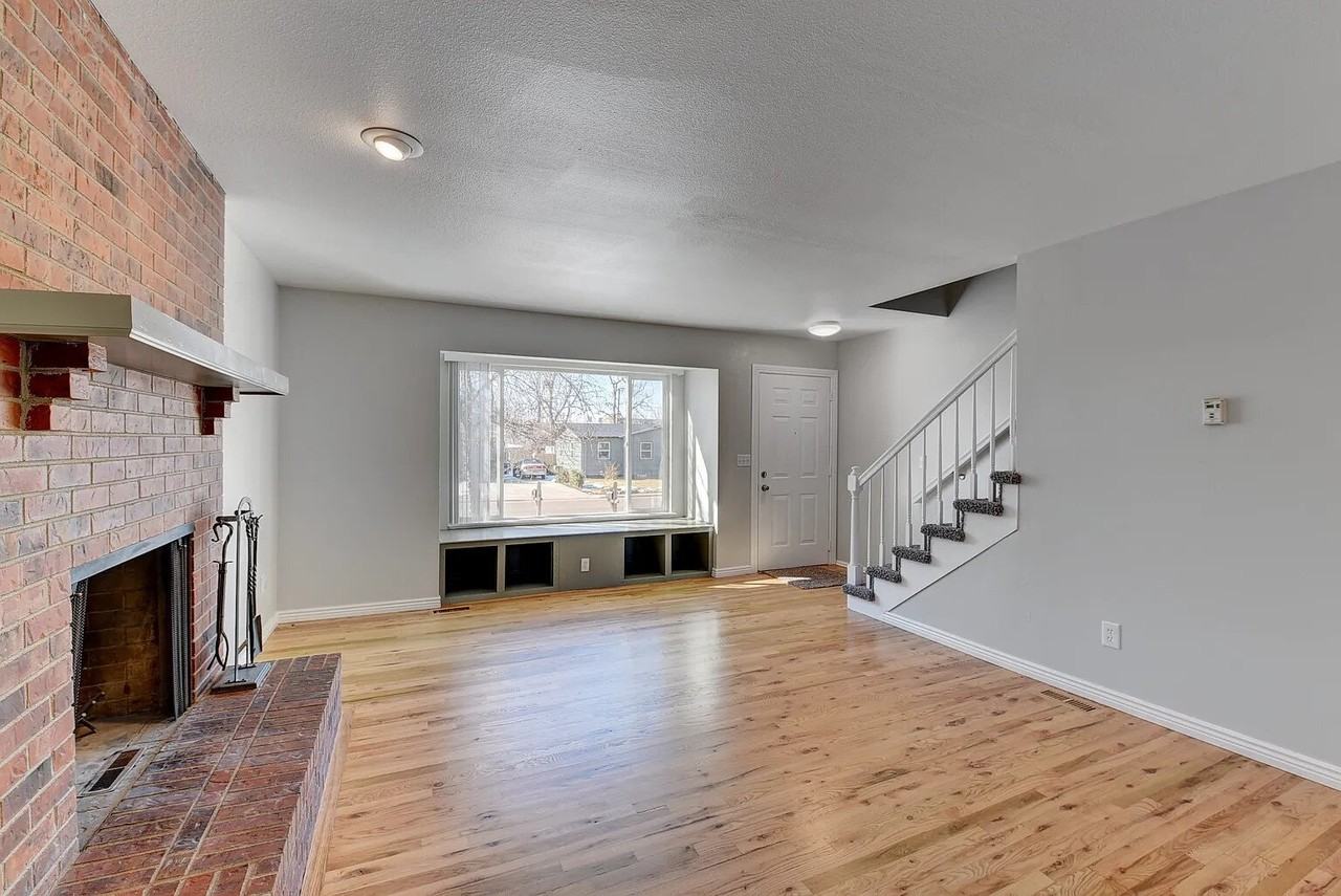 3848 S Inca St - Photo 5 of 19