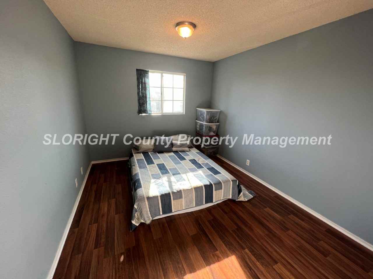 1039 Southwood Dr - Photo 7 of 16