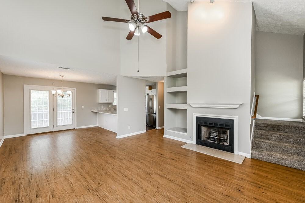 207 Fairfield Dr - Photo 6 of 18