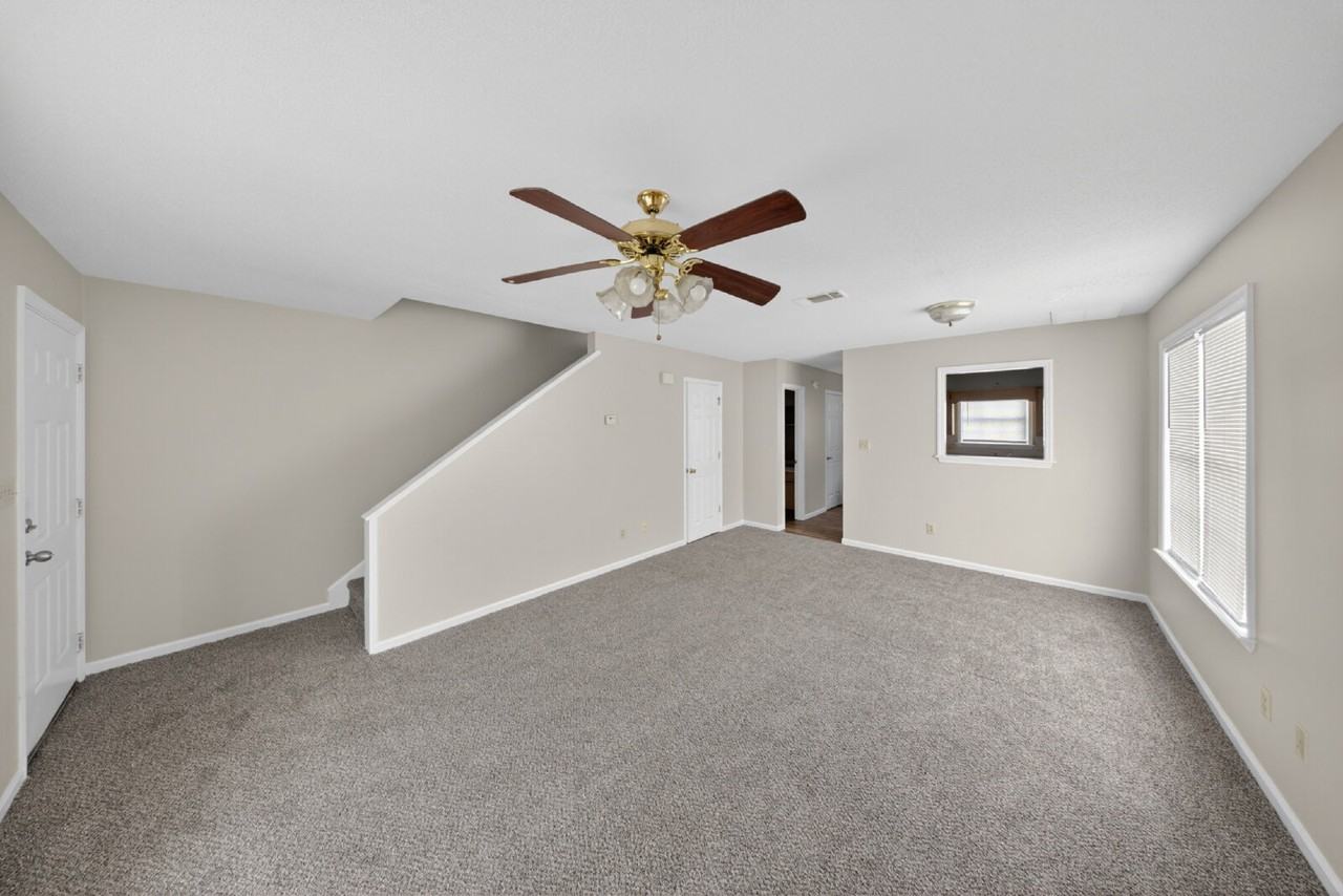 1469 Green St #E2 - Photo 2 of 15