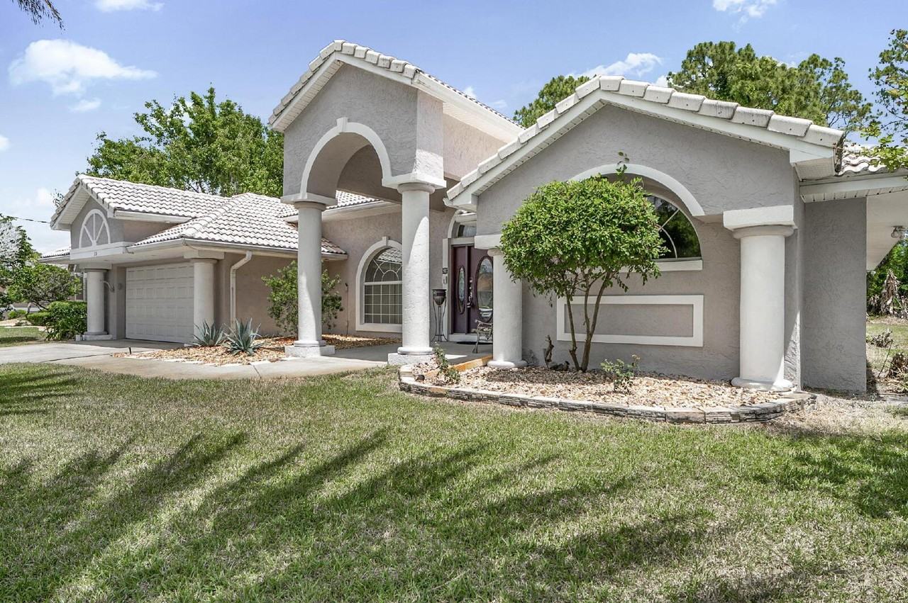 20 Woodford Ln - Photo 2 of 50