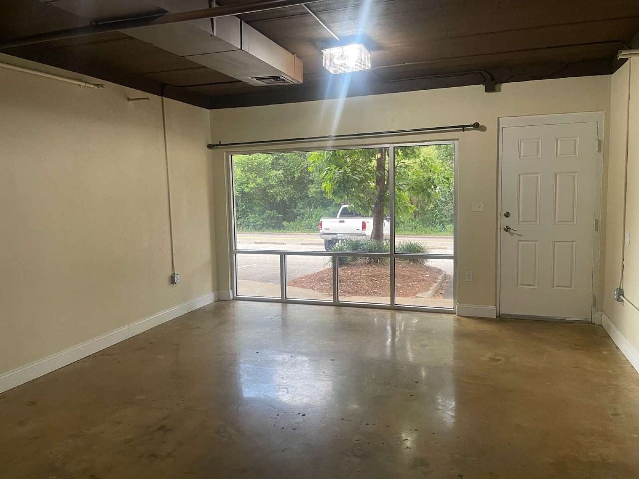 310 Blount St - Photo 3 of 19