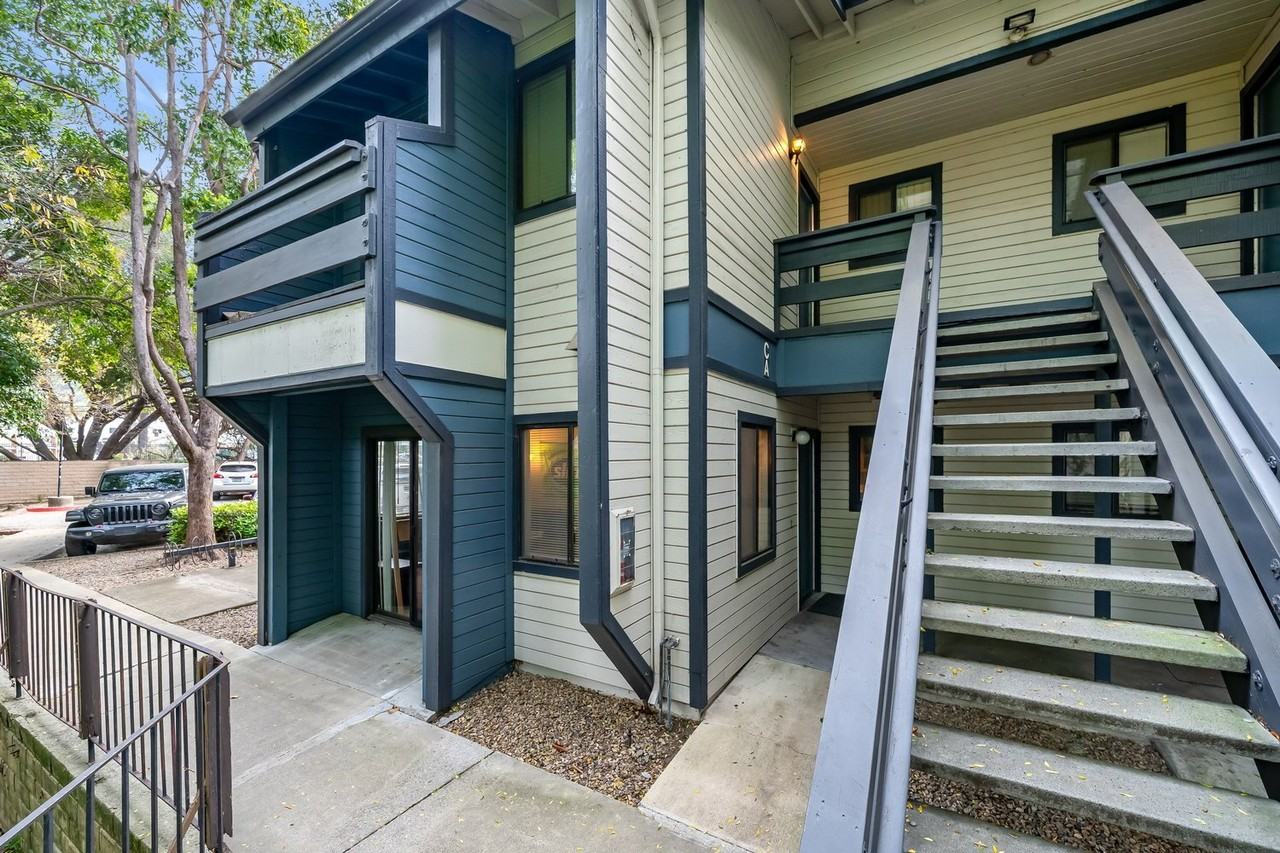 25 Stenner St - Photo 2 of 31