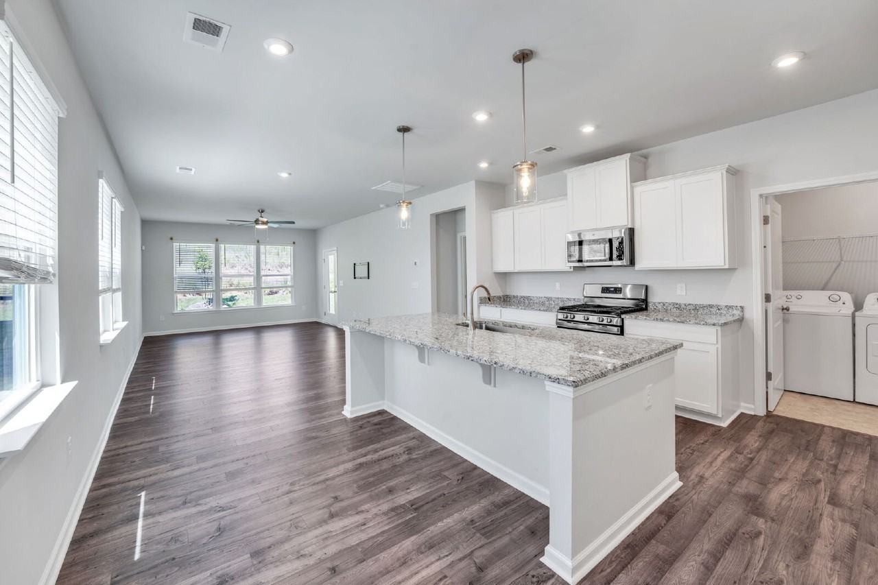 29 Limestone Way - Photo 6 of 32