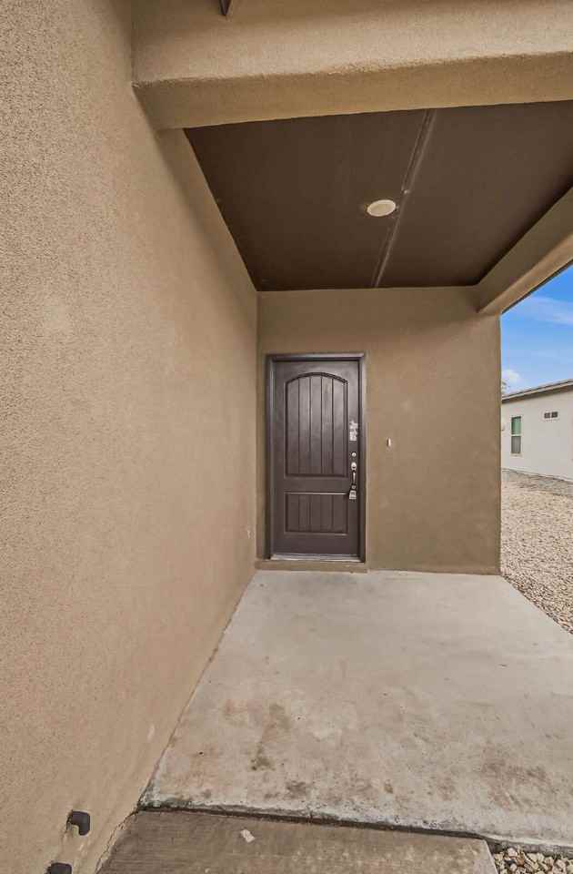11500 Summer Dr #B - Photo 2 of 50