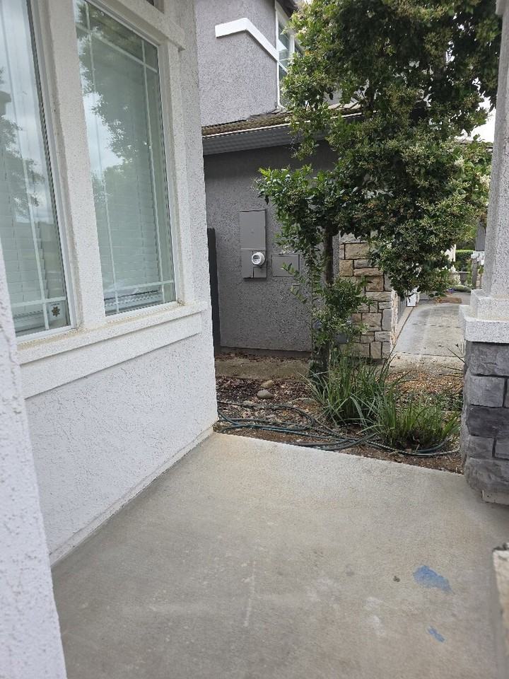 249 Oxburough Dr - Photo 2 of 50