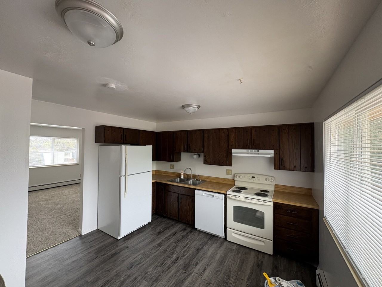 4216 Forrest Hill Ct #C - Photo 3 of 7