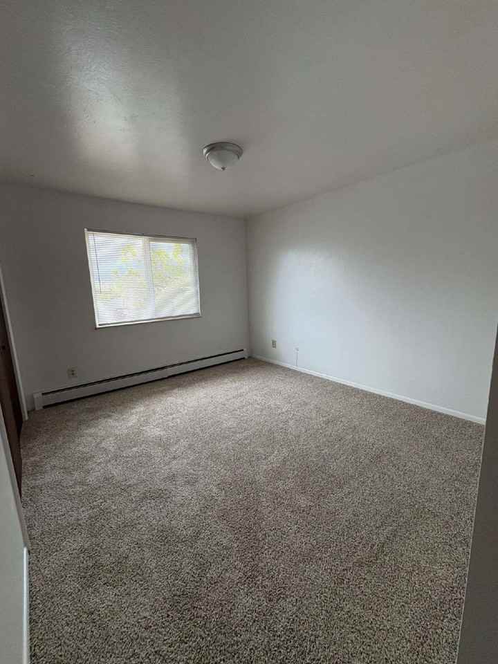 4216 Forrest Hill Ct #C - Photo 5 of 7