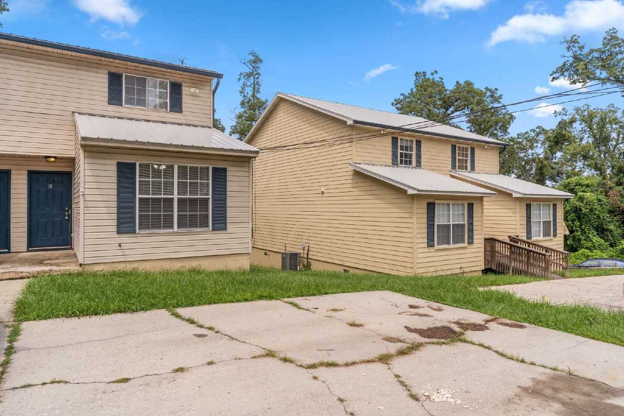 840 W Georgia St Unit B - Photo 3 of 48