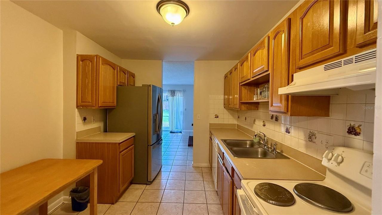 2385 Tom Jones St #4 - Photo 5 of 18