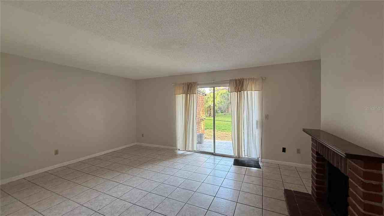 2385 Tom Jones St #4 - Photo 7 of 18