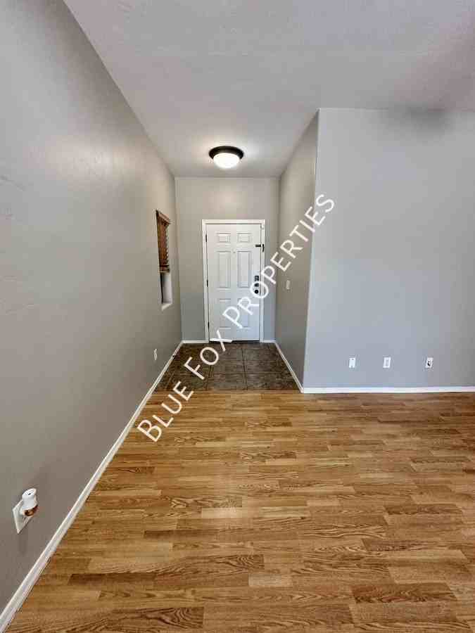 250 E Calle Puente Azul - Photo 5 of 23
