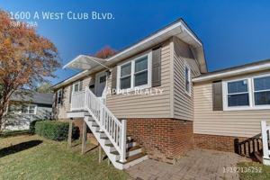 featured image of 1600A W Club Blvd