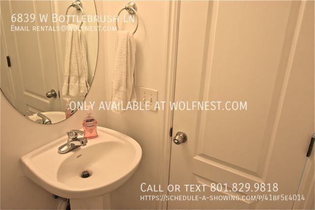 6839 W Bottlebrush Ln - Photo 7 of 47