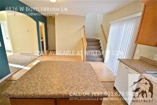 6836 W Bottlebrush Ln - Photo 6 of 28