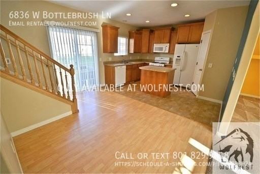 6836 W Bottlebrush Ln - Photo 7 of 28