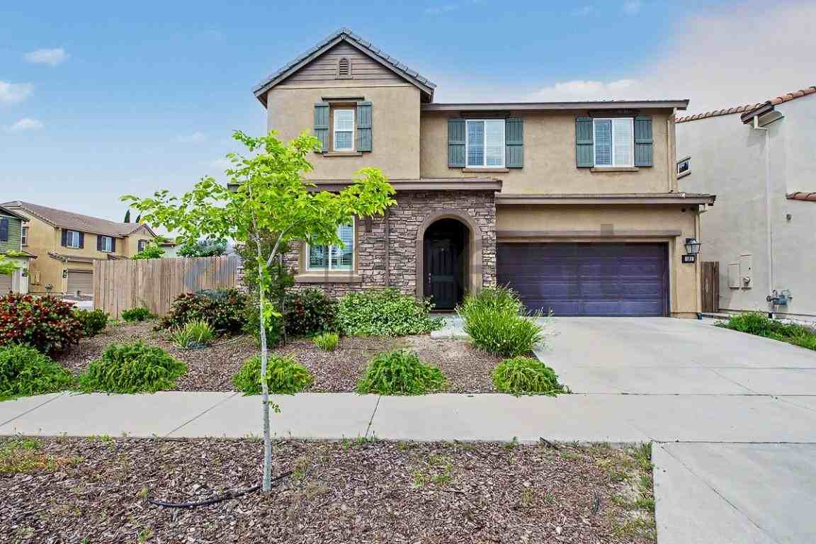 101 Lily Bay Cir - Photo 5 of 49