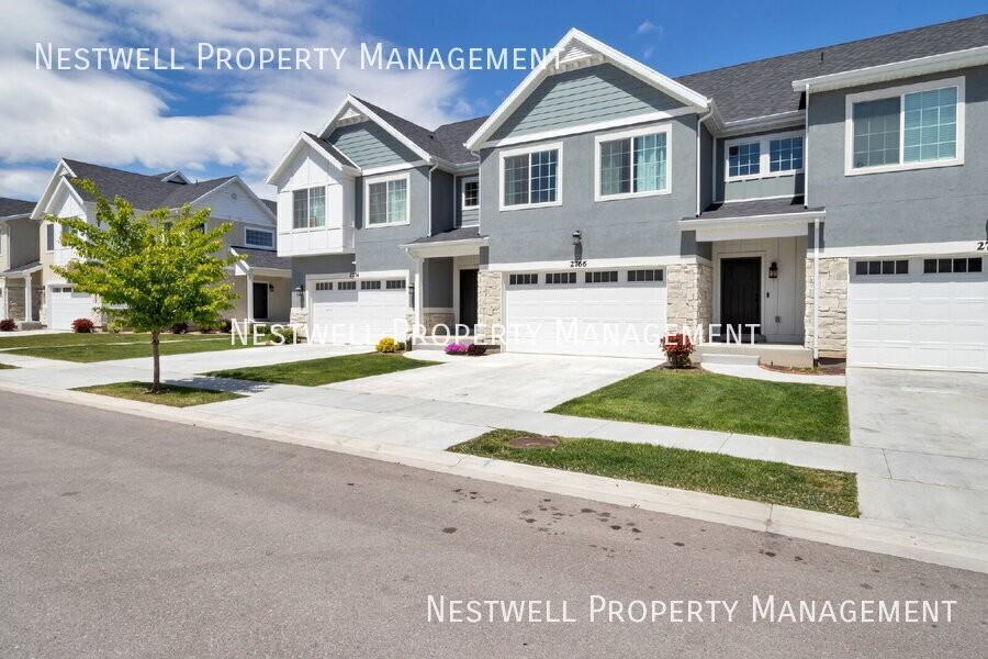 2766 W Lacewood Dr - Photo 2 of 22