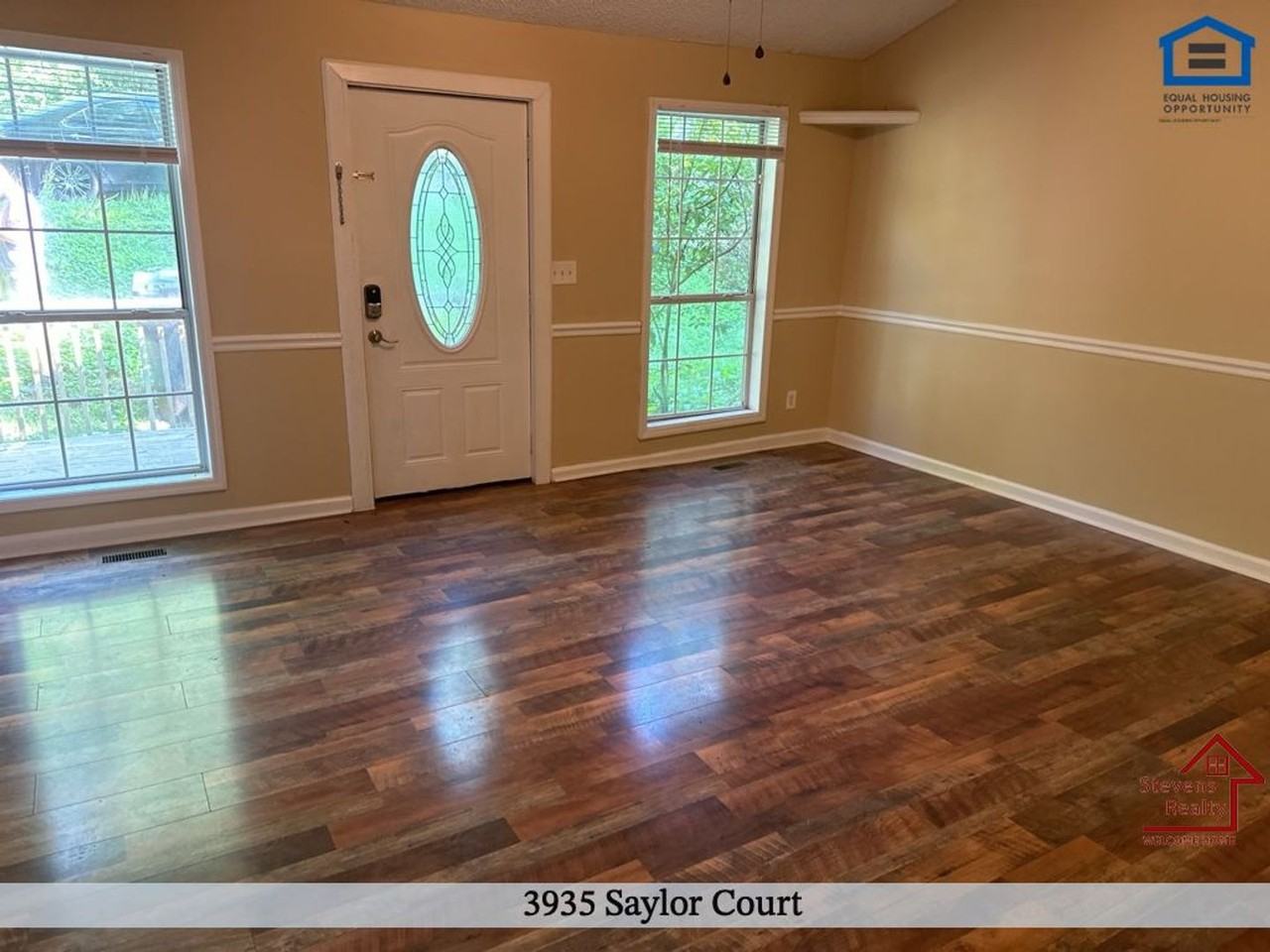 3935 Saylor Ct - Photo 7 of 14