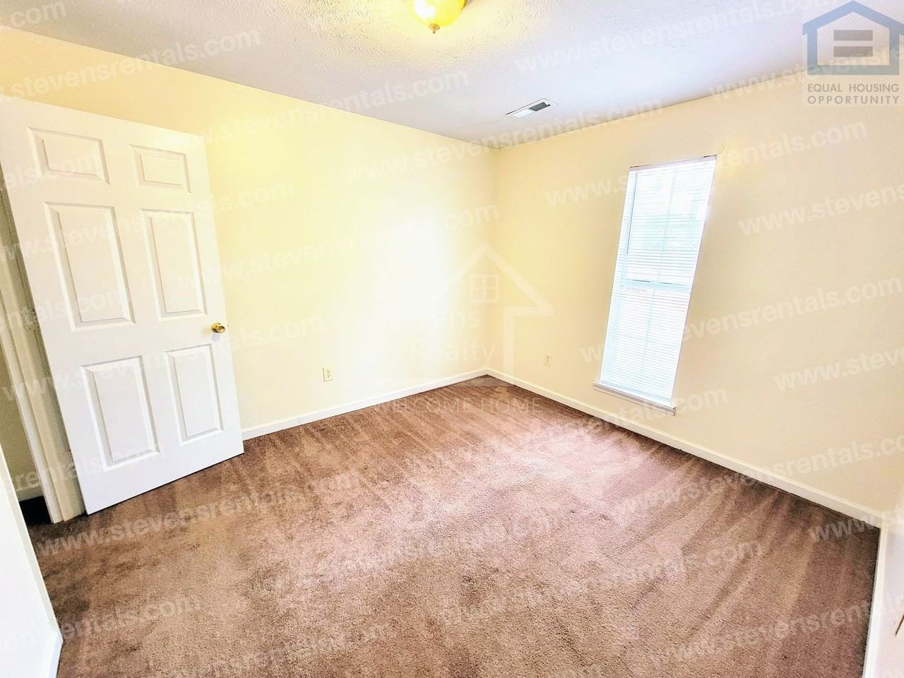844 Bybee Branch Rd #2 - Photo 5 of 11