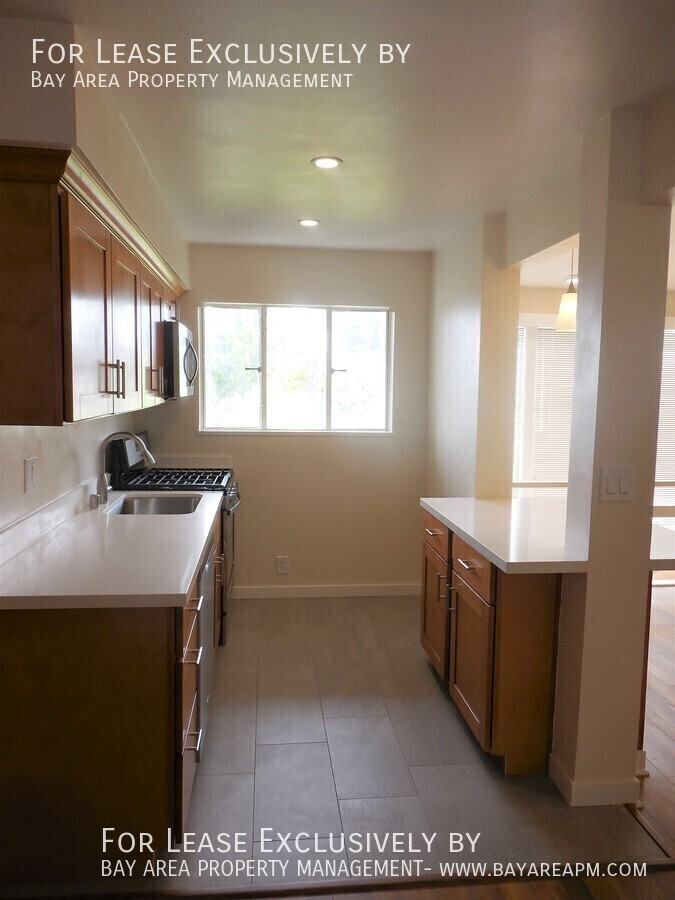 286 Elm St #10 - Photo 7 of 12