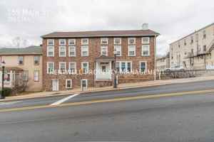 featured image of 159 Main St #5