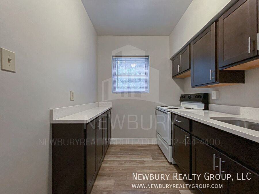 313 San Juan Dr #6 - Photo 6 of 25