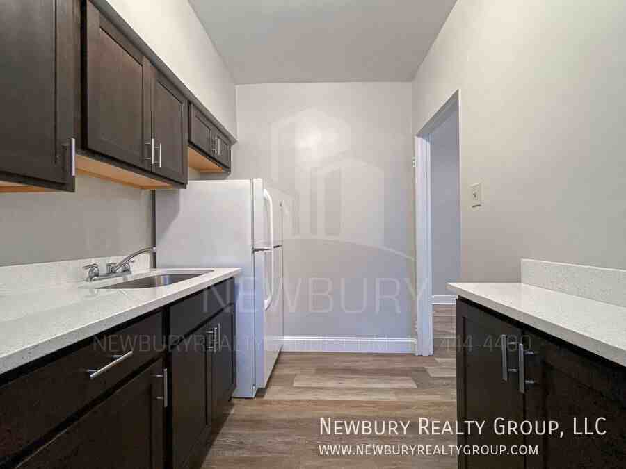313 San Juan Dr #6 - Photo 7 of 25