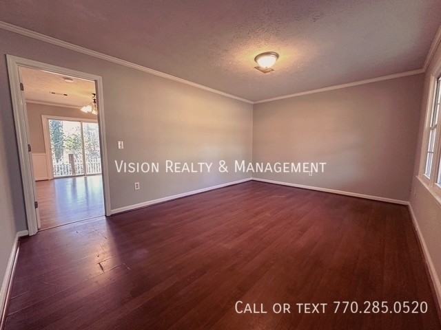 95 Castlegate Cir - Photo 3 of 23