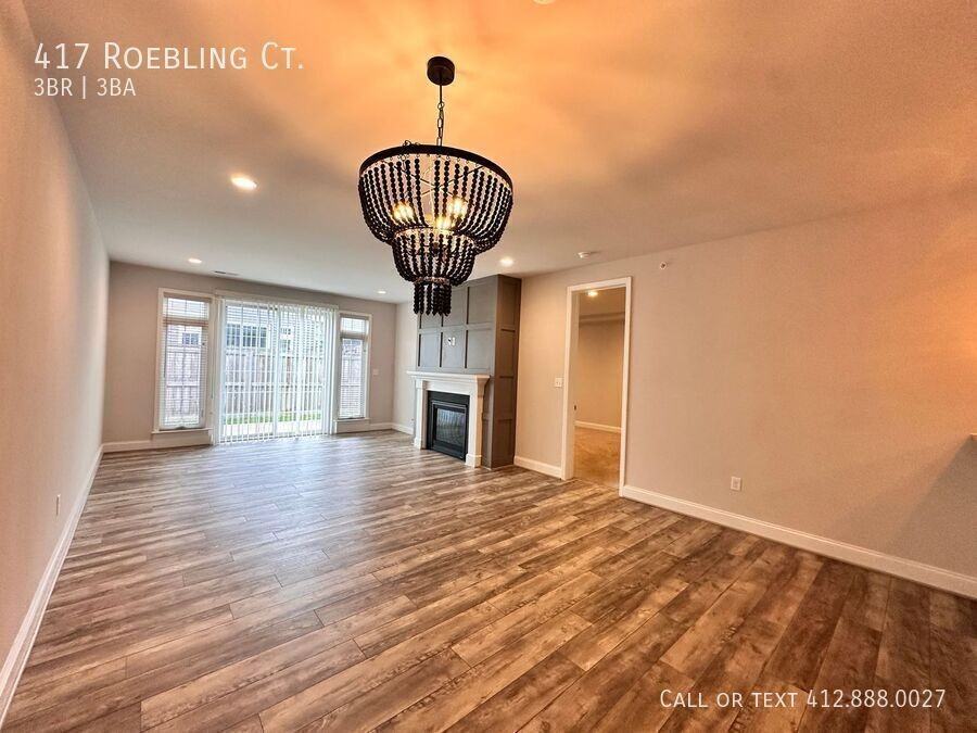 417 Roebling Ct - Photo 3 of 27