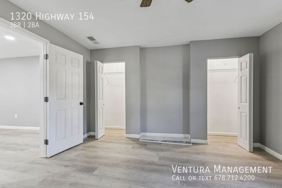 1320 Highway 154 - Photo 2 of 38