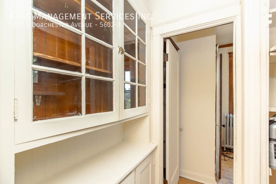 5602 S Dorchester Ave #5602-3 - Photo 7 of 20