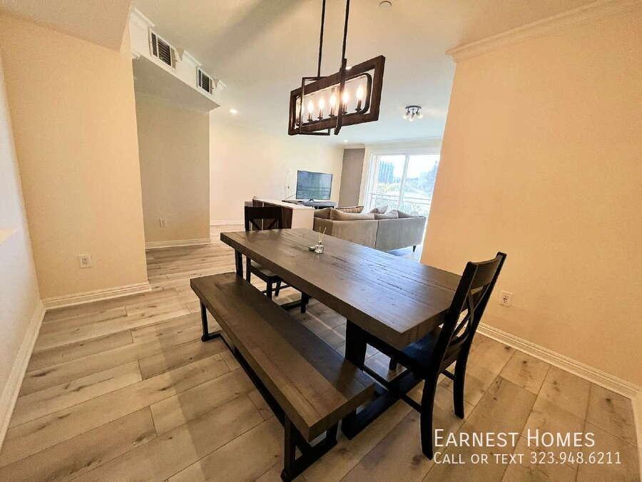 4533 Vista Del Monte Ave #304 - Photo 2 of 20