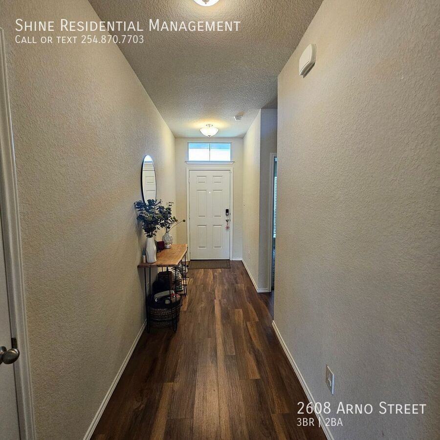 2608 Arno St - Photo 2 of 14