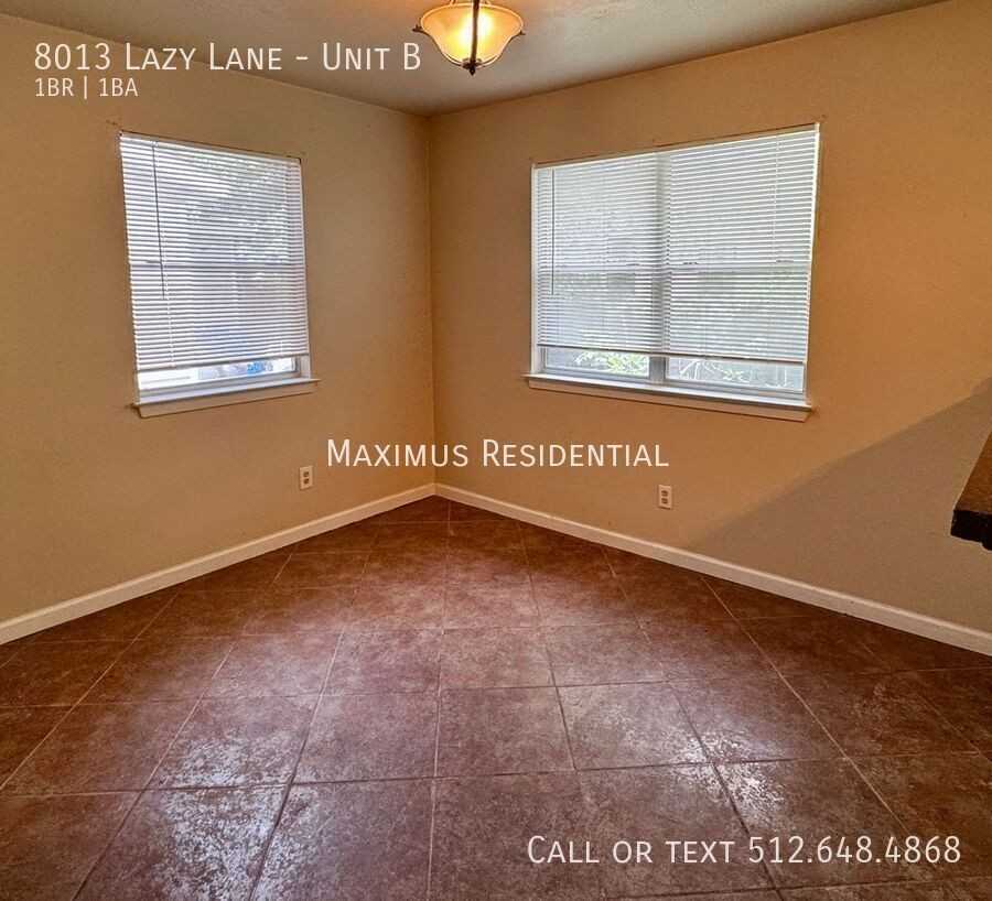 8013 Lazy Ln #B - Photo 5 of 13