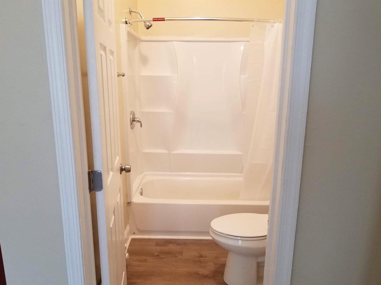 3139 N 15th St #1stFL - Photo 5 of 18