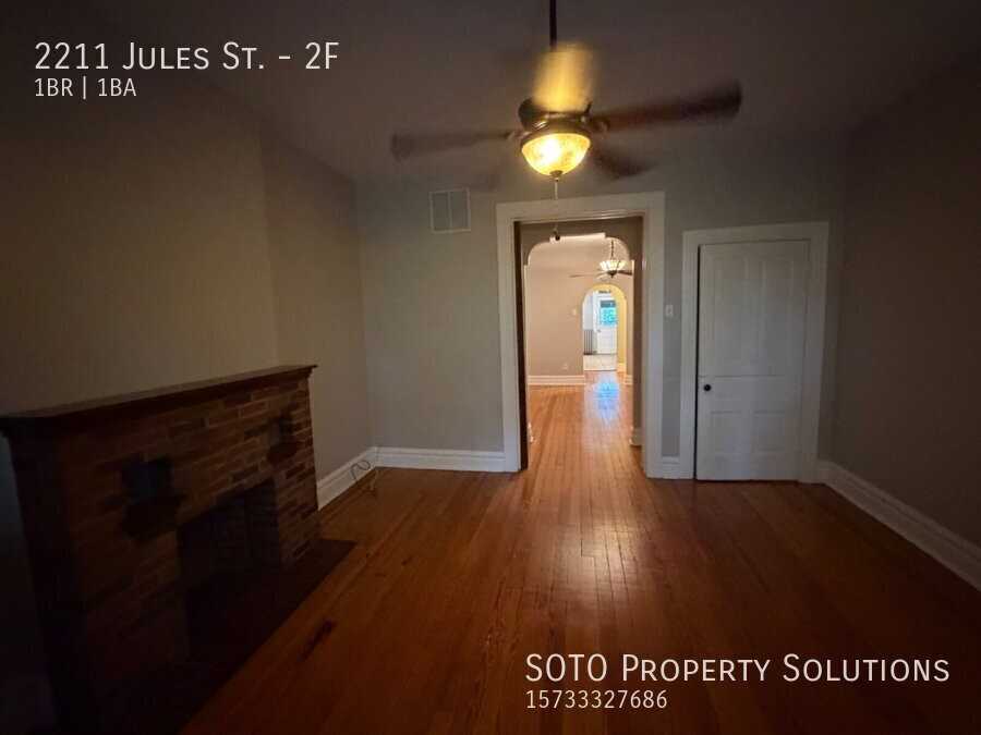 2211 Jules St #2F - Photo 4 of 14