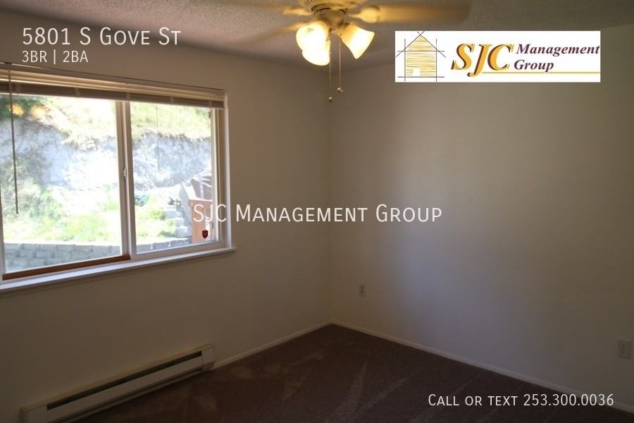 5801 S Gove St - Photo 6 of 12