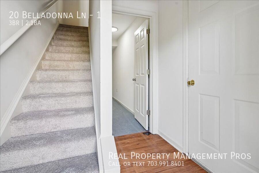 20 Belladonna Ln #1 - Photo 2 of 30