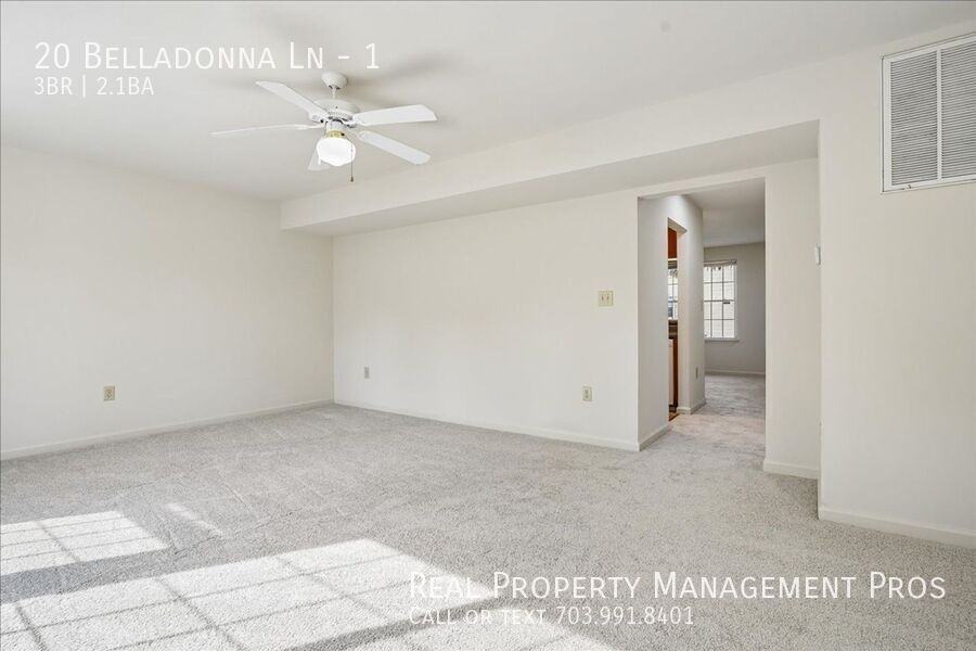 20 Belladonna Ln #1 - Photo 5 of 30