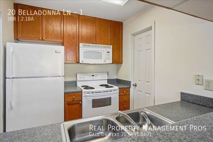 20 Belladonna Ln #1 - Photo 6 of 30