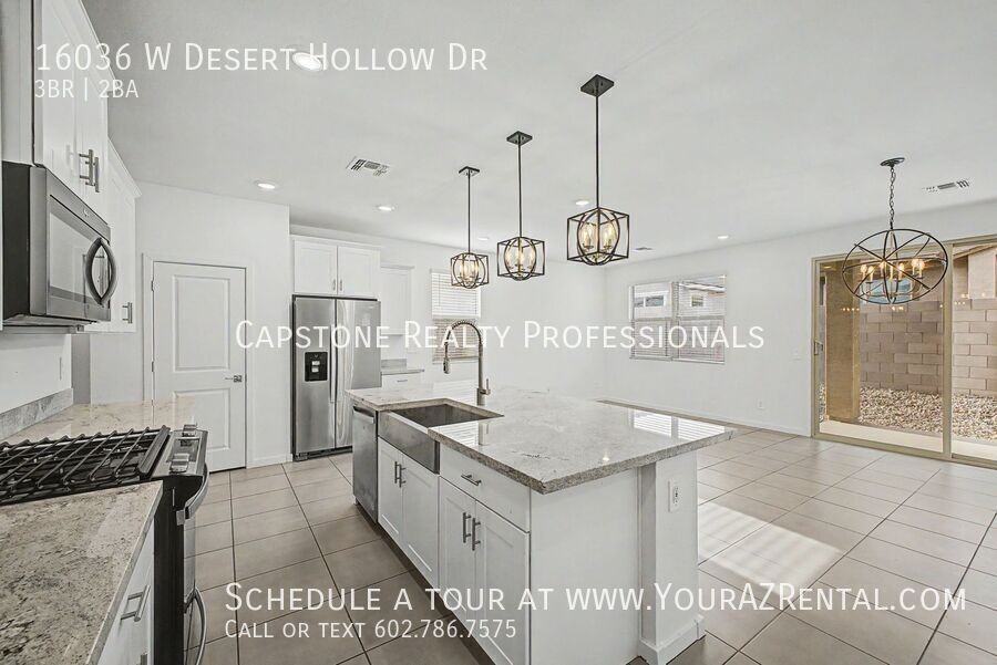 16036 W Desert Hollow Dr - Photo 6 of 15