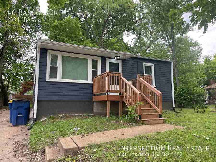 46 Bascom Dr - Photo 2 of 15