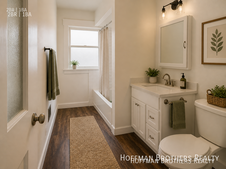 1325 E 3rd St #1325 - Photo 3 of 4