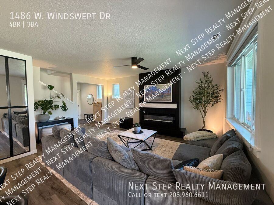 1486 W Windswept Dr - Photo 5 of 21